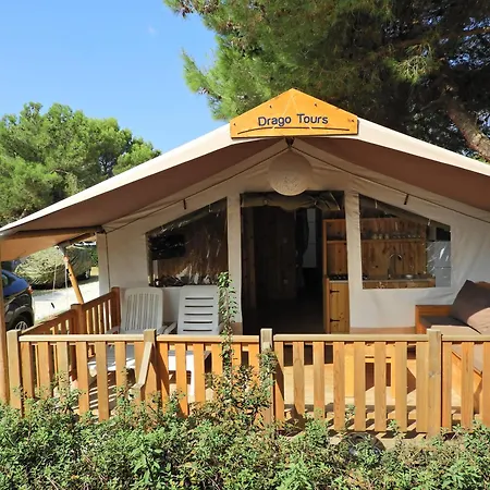 Drago Tours Tent Holiday Deluxe With Air Con, Lanterna Holiday park *